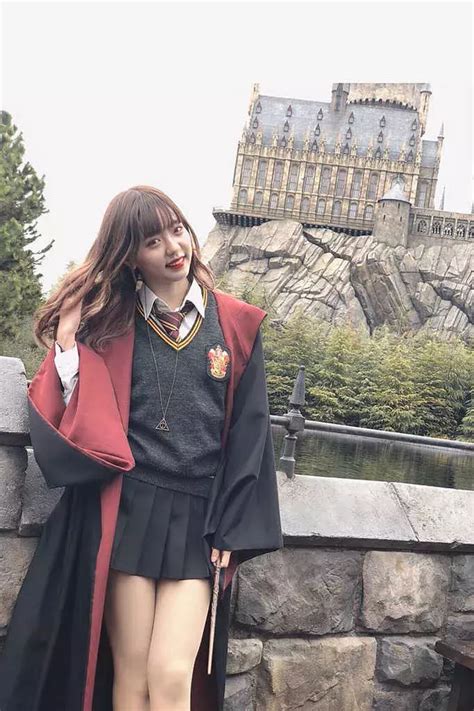 ホグワーツ 制服 女子|【USJ】ハリーポッターおすすめコスプレ13選！ロー。